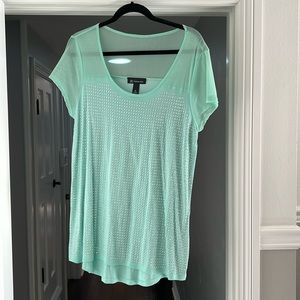 Light lime green top perfect condition